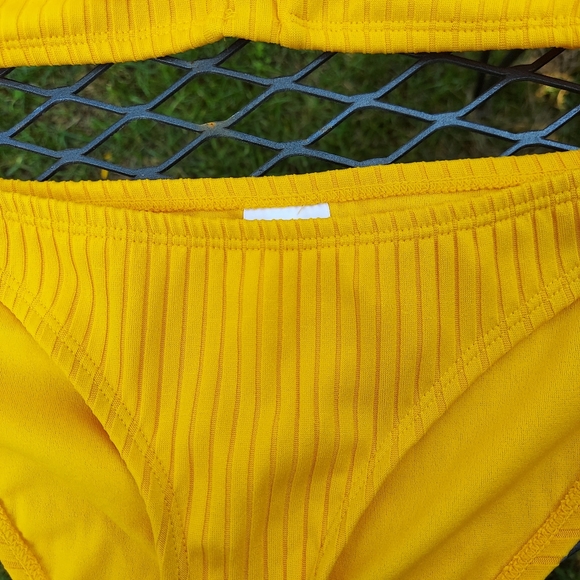 Xhilaration Yellow tie front ribbed swimsuit - Picture 5 of 8